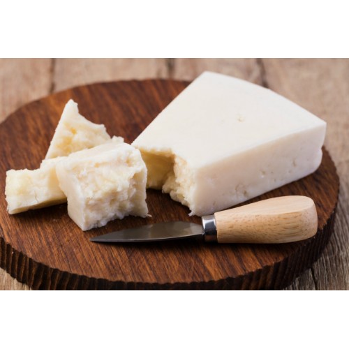 Formaggio di capra, ottimo anche da grattuggiare
