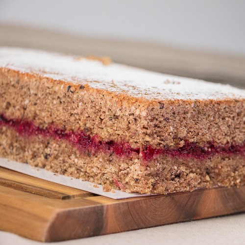Torta di grano saraceno, farcita con marmellata di mirtilli rossi. 1,2 kg