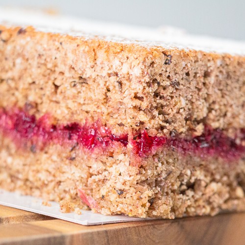 Torta di grano saraceno, farcita con marmellata di mirtilli rossi. 1,2 kg