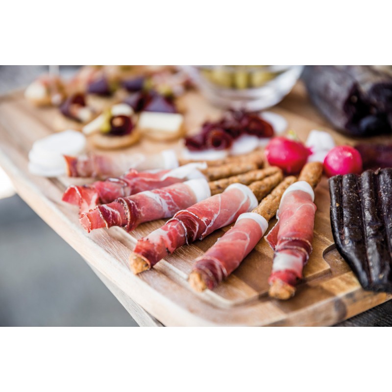 grissini avvolti con fettine di speck