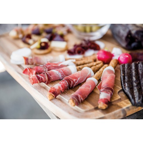 grissini avvolti con fettine di speck