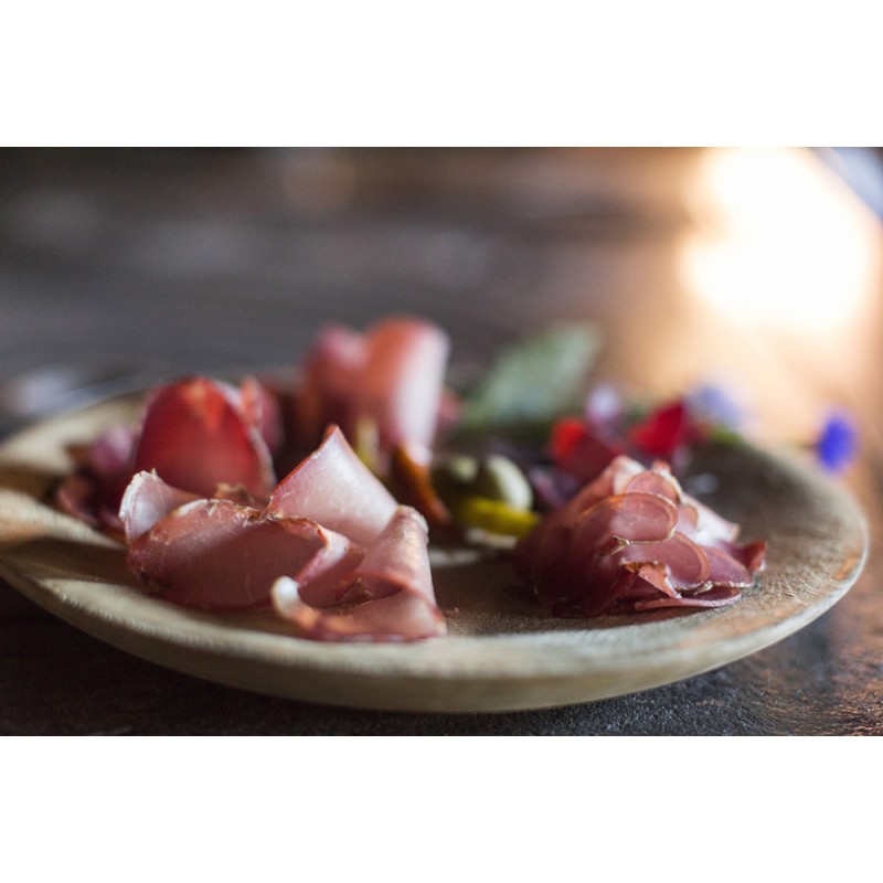 piatto di speck e speck di fesa